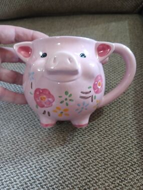 Boston Warehouse Earthenware 3D Pig Mug